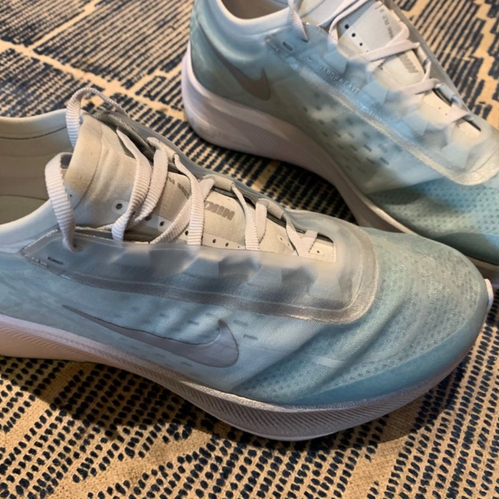 Nike Zoom Fly 3 - New!